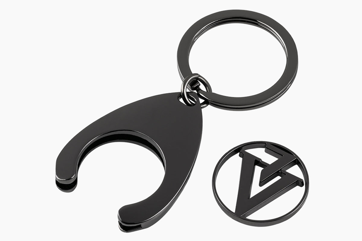 SHOPPING CART TOKEN KEYCHAIN Black