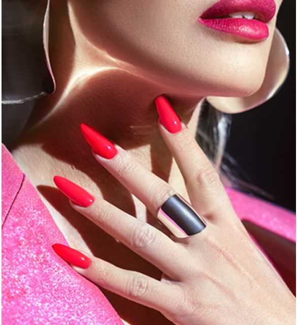 Bold, striking magenta nails
