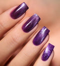 Magnetic nails manicure with cat-eye effect